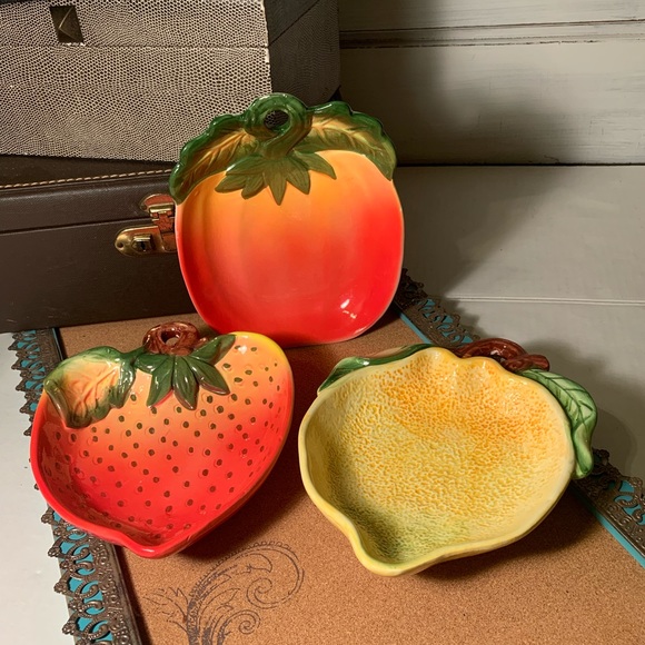 Vintage 3 Fruit Bowl Hangings (B21)
